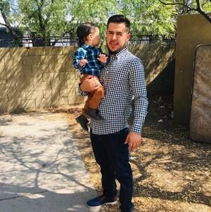 Meet your Posher, Luis